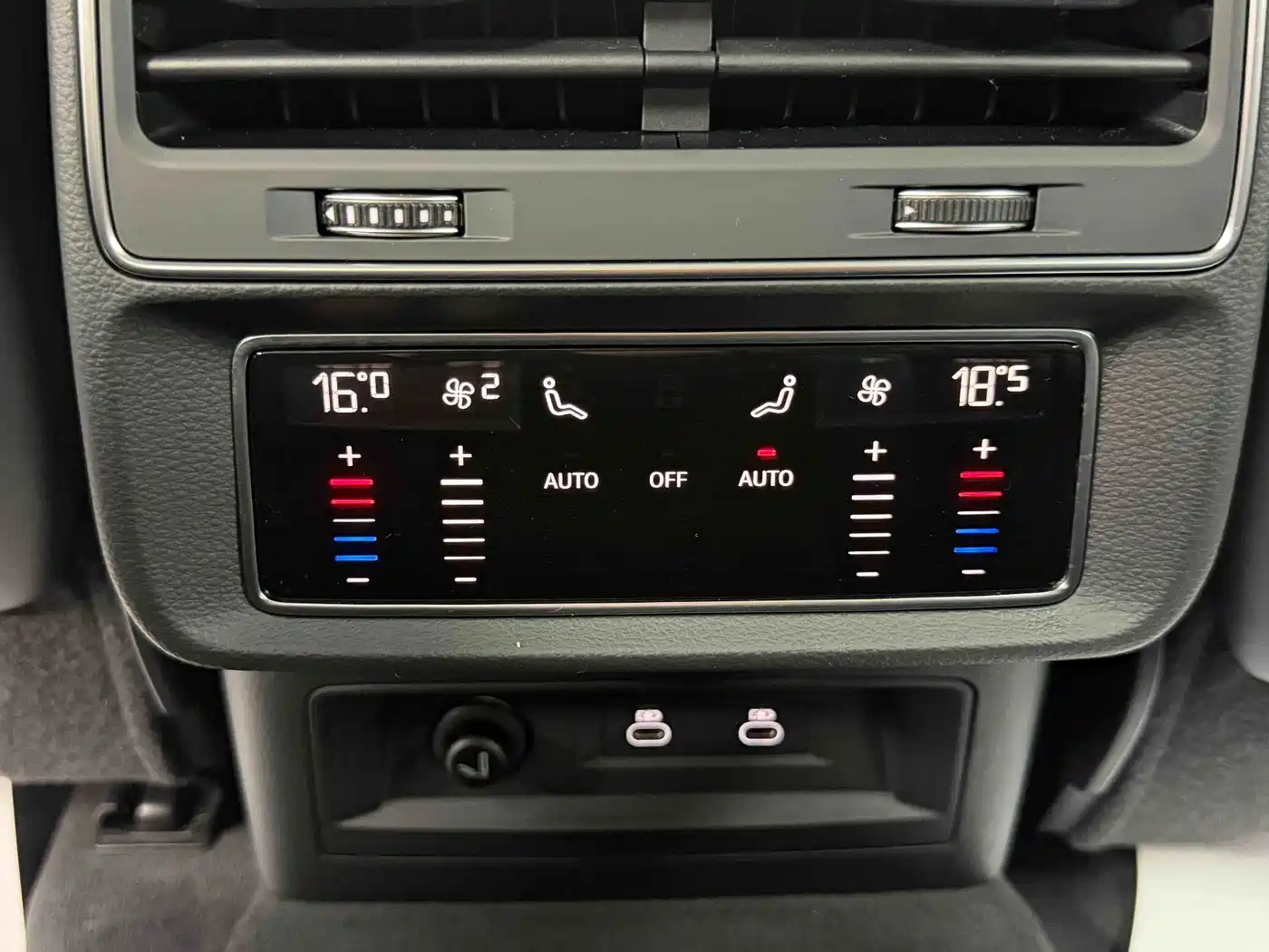 Audi Q8 2024 2023 55 TFSI Luxury Sport