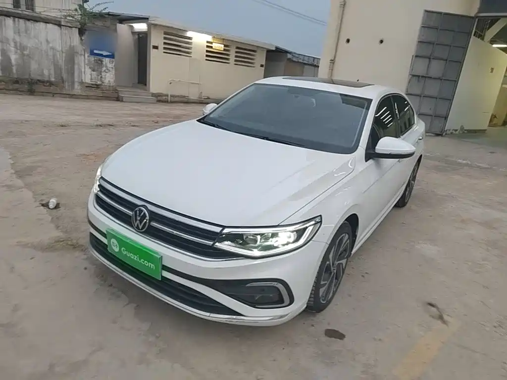 Фото 1 - Volkswagen Bora