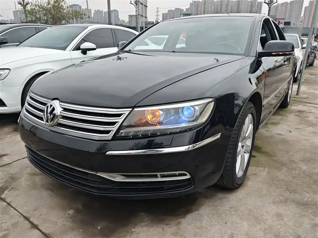 Volkswagen Phaeton 2012 3.0L Elite Custom фото 2