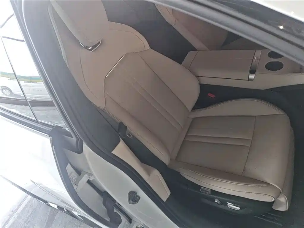 Xiaomi Auto Xiaomi YU7 2025 Ultra Long Range High Performance AWD Max Edition фото 25