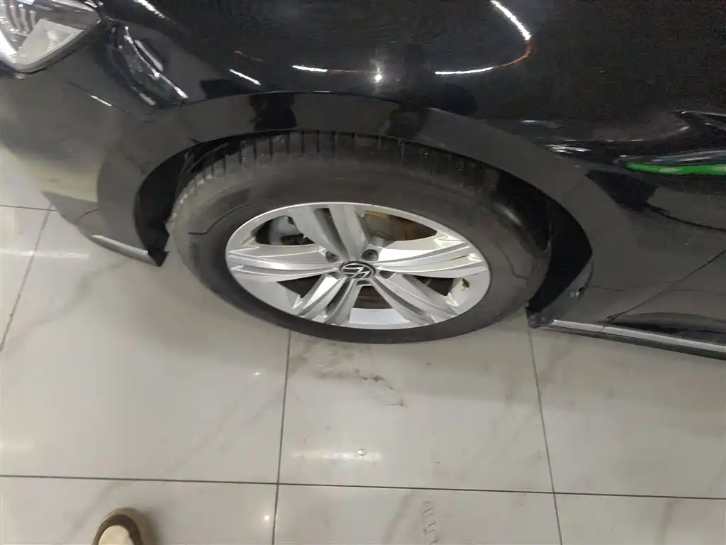 Volkswagen Magotan 2025 Popular Edition 280TSI DSG Comfort фото 25