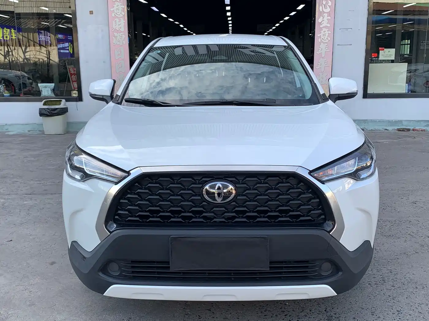 Toyota Corolla Cross 2024 2.0L Smart Hybrid Dual Engine Pioneer Edition фото 2