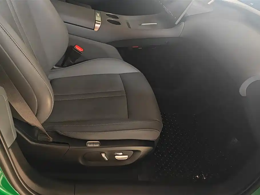 XIAOMI CAR XIAOMI YU7