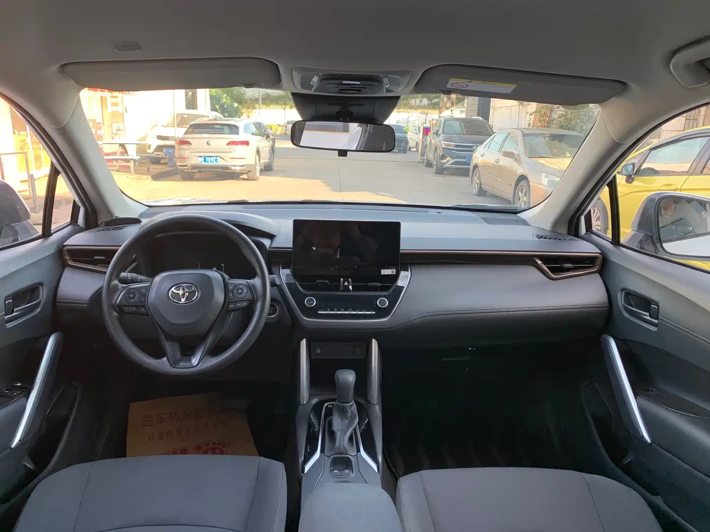 Toyota Corolla Cross 2024 2.0L Smart Hybrid Dual Engine Pioneer Edition фото 5