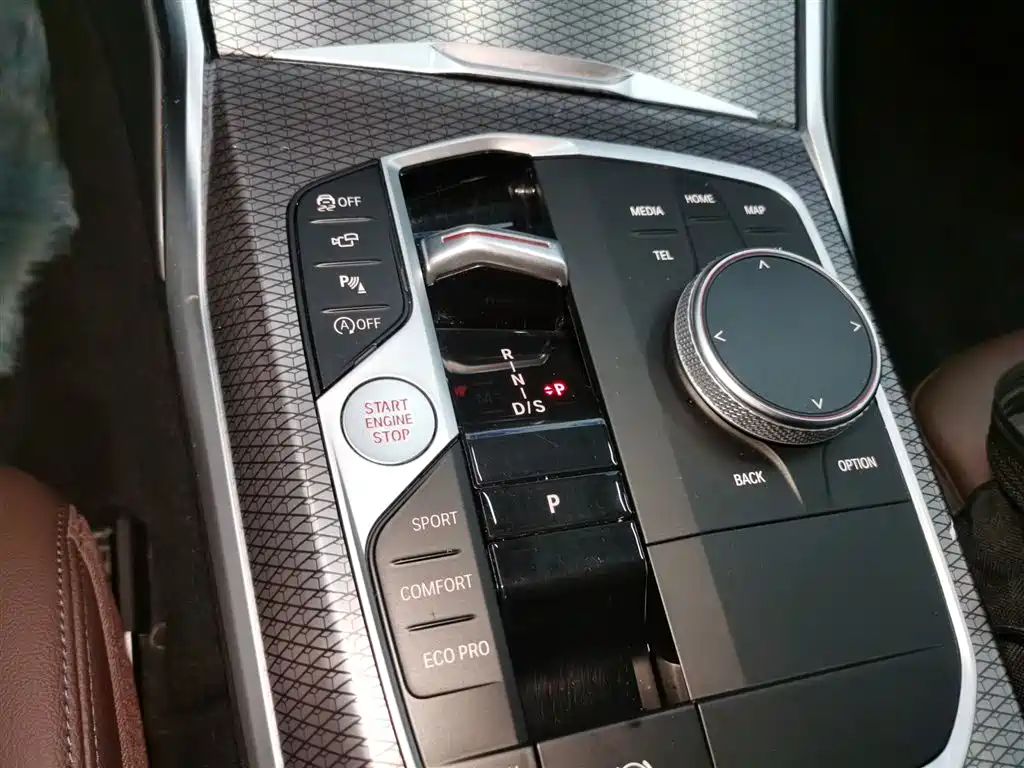 BMW 3 Series 2023 325Li M Sport Black Night Package фото 10