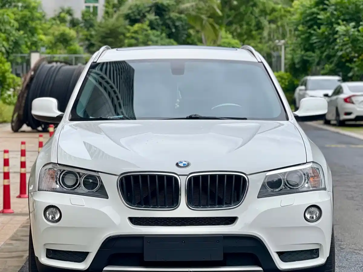 Фото 2 - BMW X3 (Import)