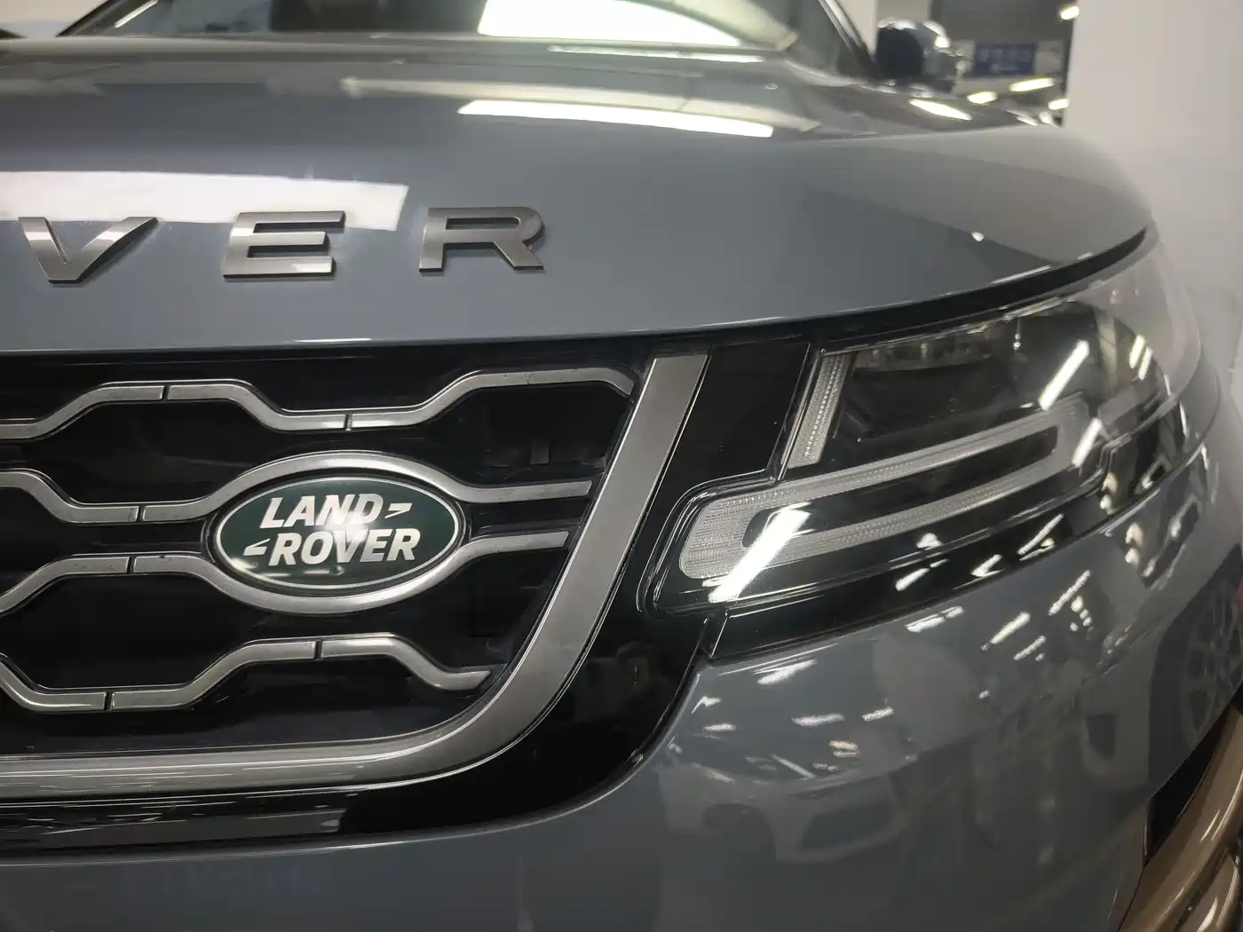 Land Rover Range Rover Evoque 2020 249PS R-DYNAMIC S Sport Edition фото 9