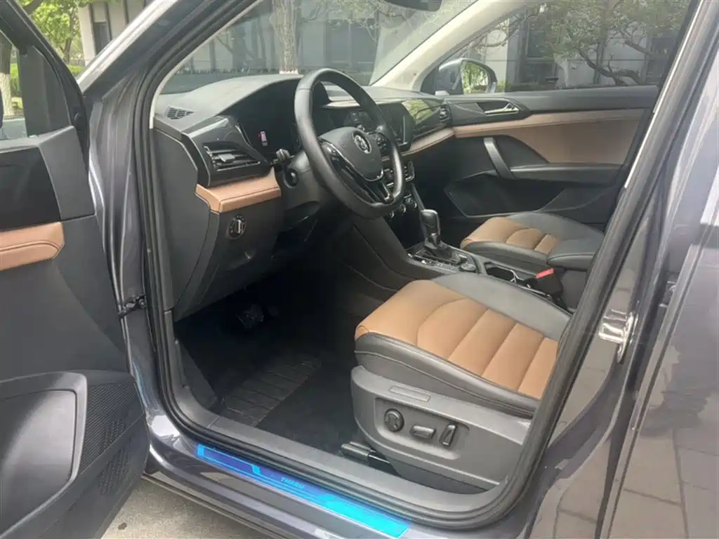 Volkswagen Tharu 2019 Model 330TSI 4WD Flagship Edition China VI фото 10
