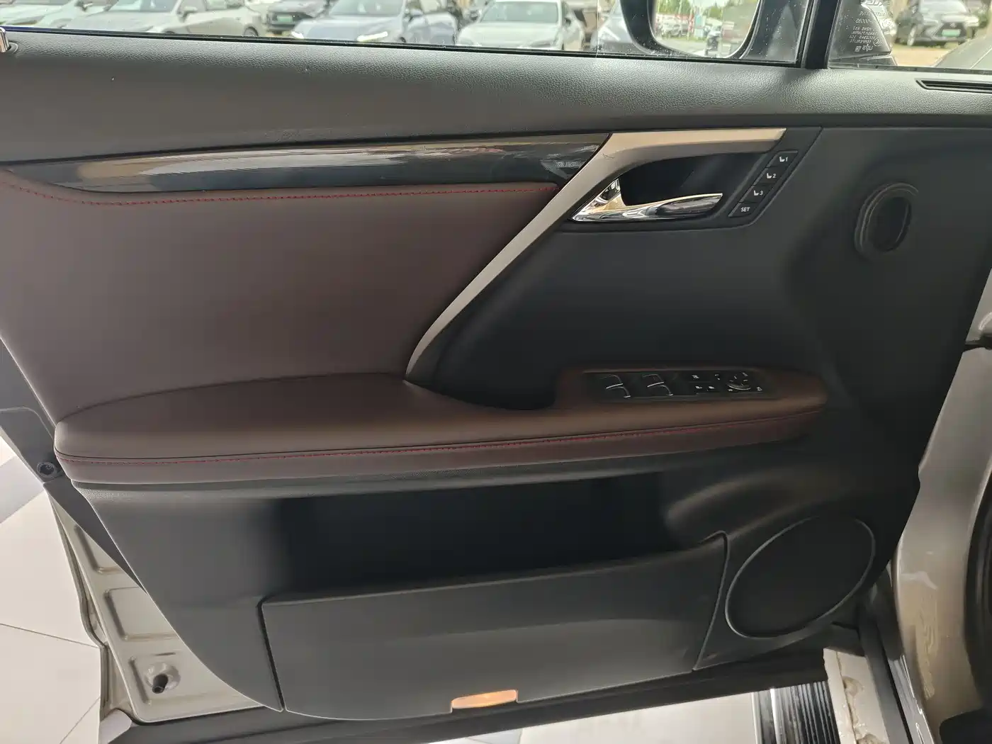 Lexus RX 2020 Facelift 450hL AWD Elegance Edition 7-Seater фото 11
