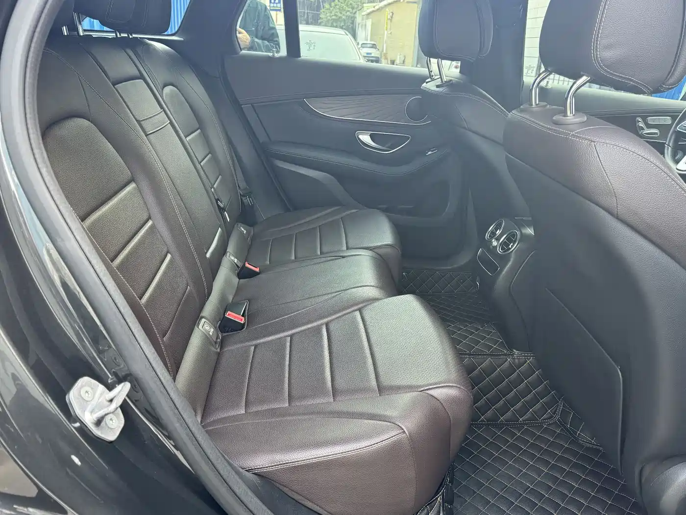 Mercedes-Benz GLC 2020 GLC 260 L 4MATIC Luxury фото 8