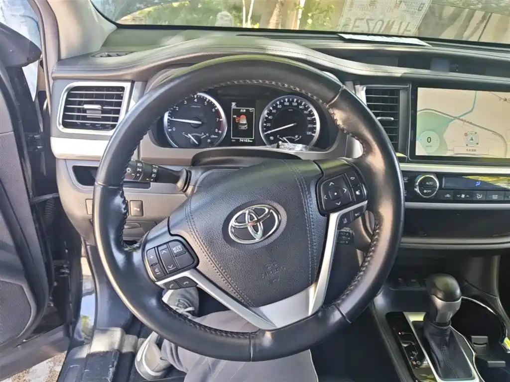 Toyota Highlander 2021 2.0T AWD Luxury 7-Seater фото 11