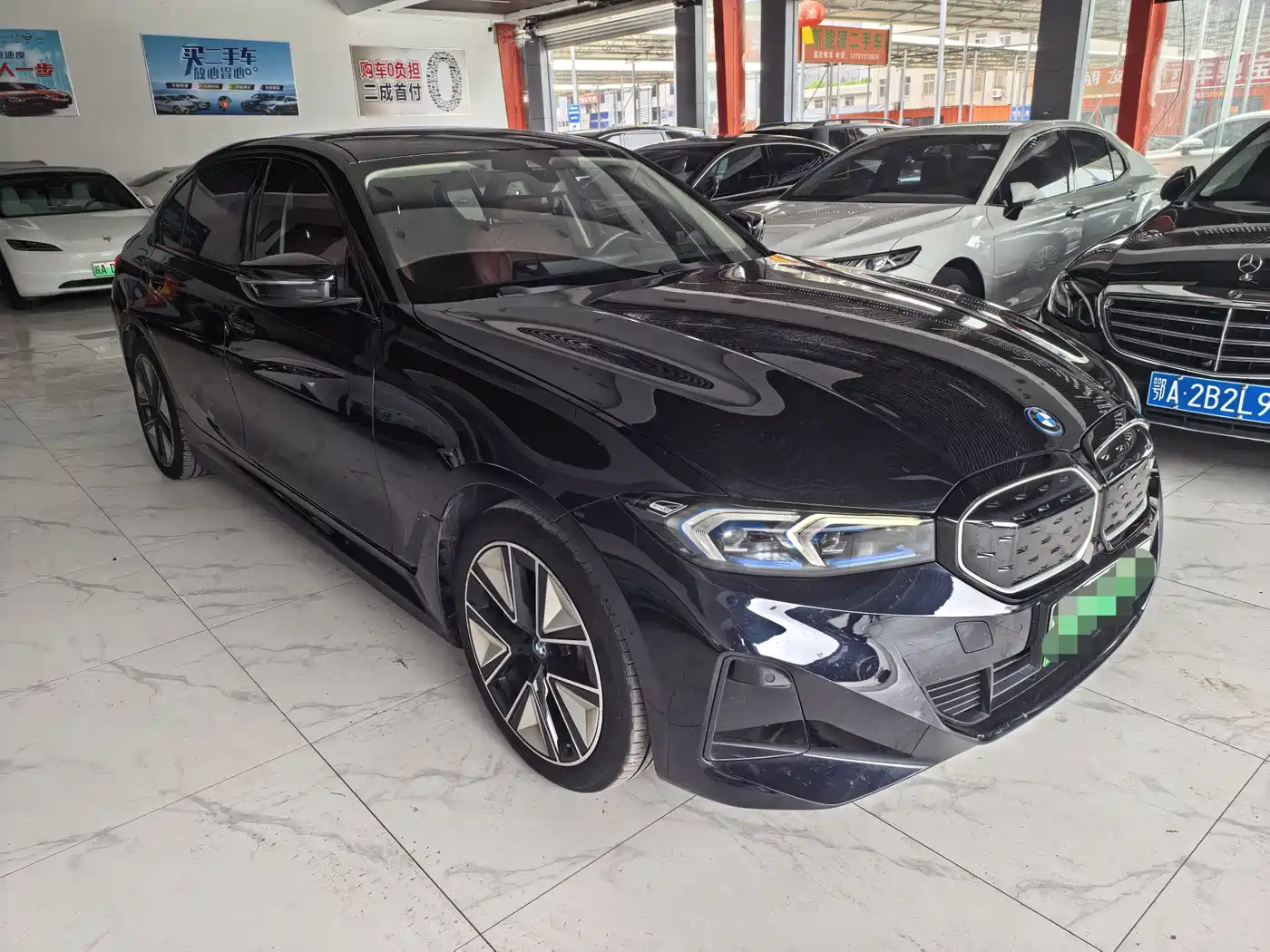 BMW i3 2024 eDrive 40 L Night Sport Package фото 3