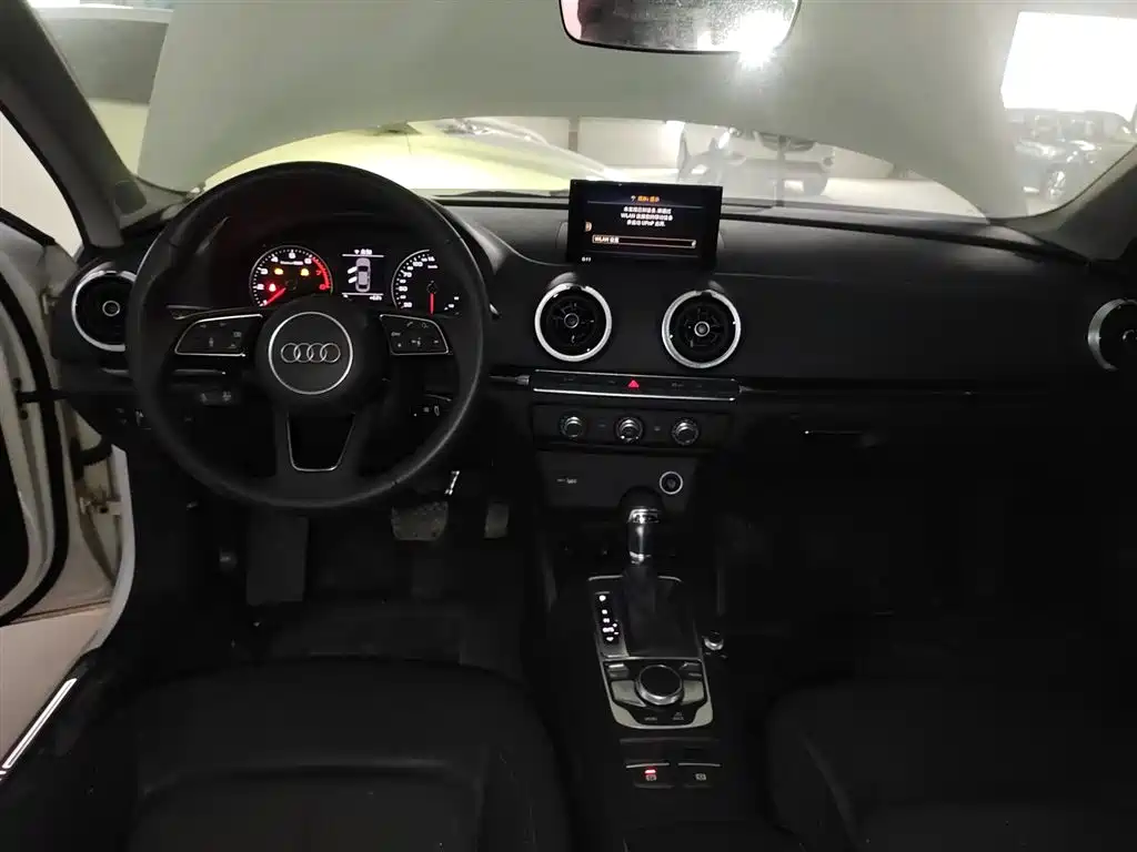Audi A3 2020 Limousine 35 TFSI Fashion China VI фото 10