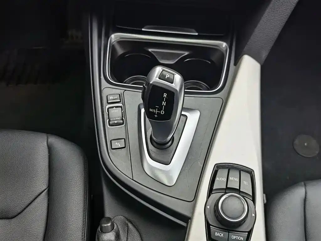 BMW 3 Series 2015 320i Super Joy Fashion фото 13