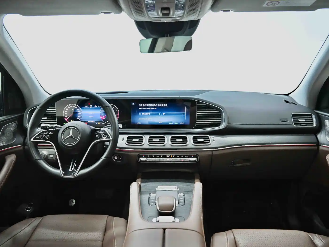 Mercedes-Benz GLE 2024 GLE 450 4MATIC Luxury фото 25
