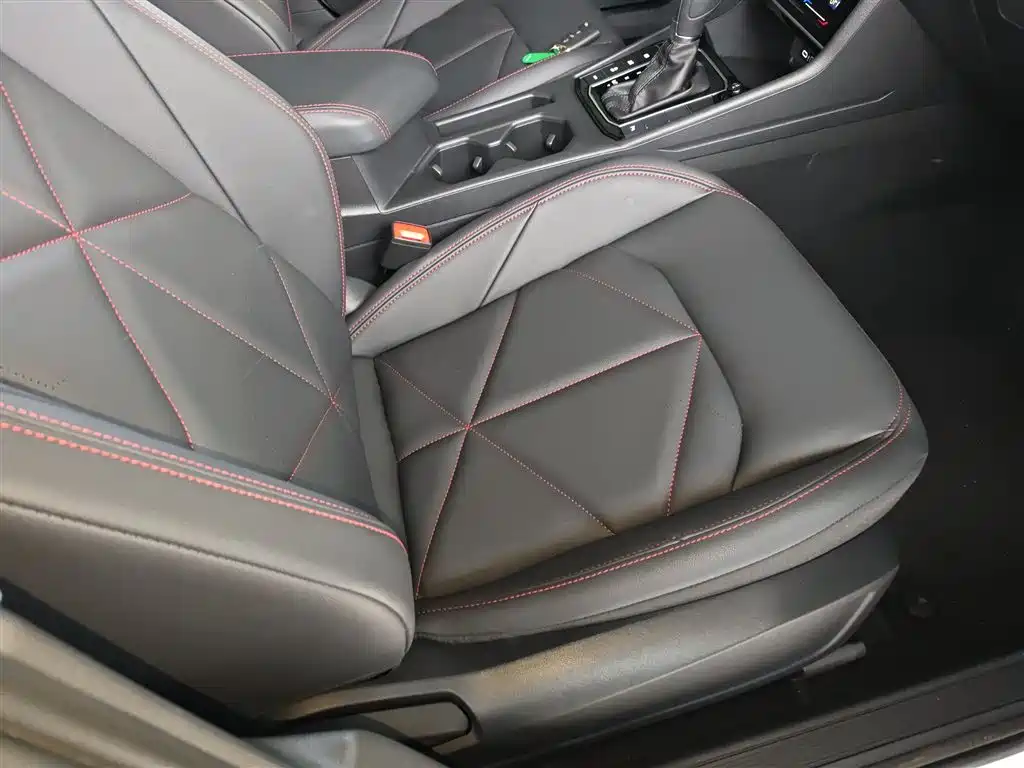 Volkswagen Lavida 2024 Model 300TSI DSG Starlight Leading Edition фото 20