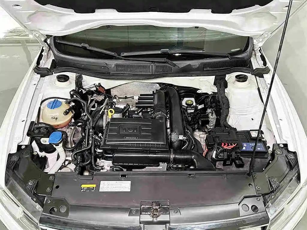 Volkswagen C-TREK 2018 230TSI DSG Comfort фото 8