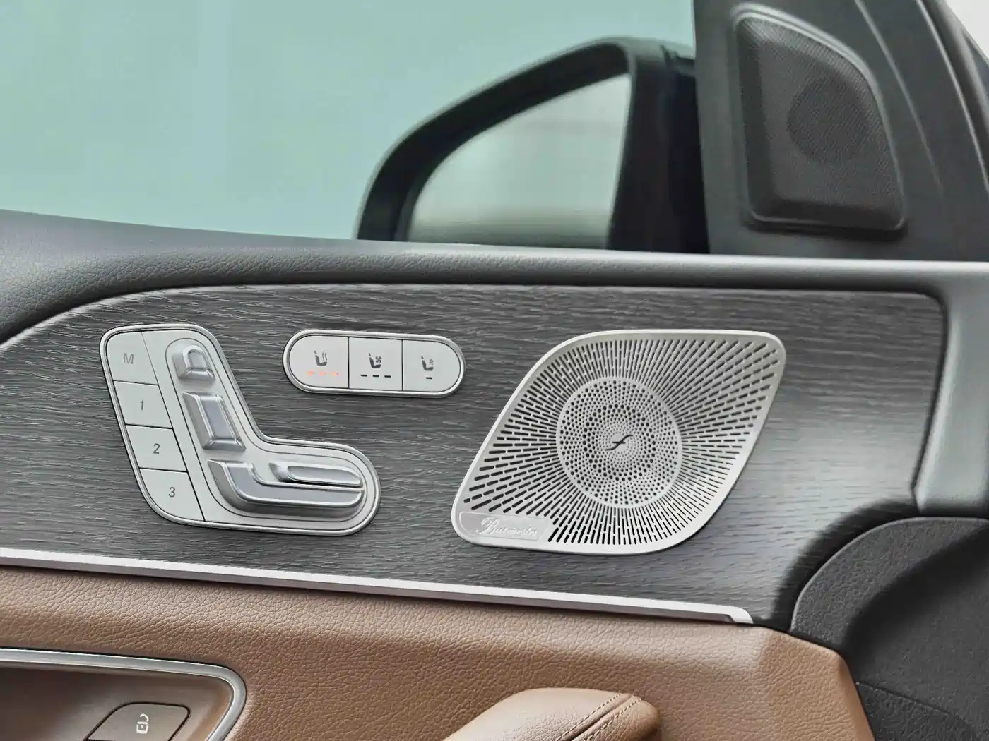 Mercedes-Benz GLE 2024 GLE 450 4MATIC Luxury фото 37