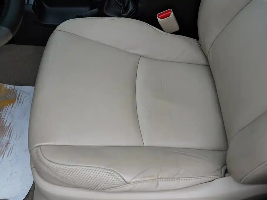 Toyota Prado 2010 4.0L Automatic TX-L фото 37