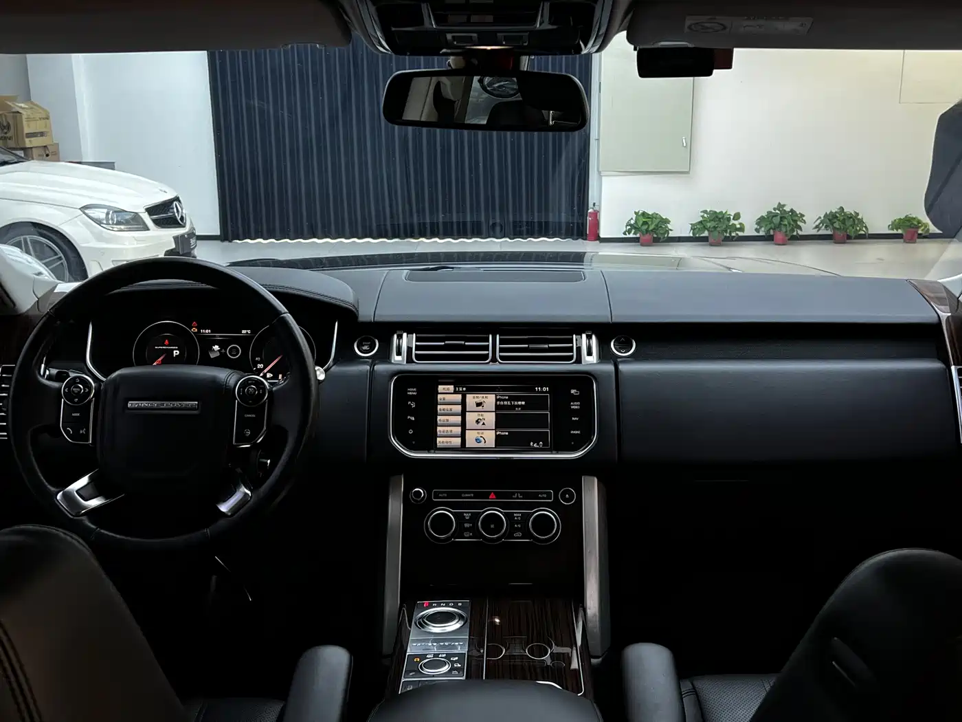 Land Rover Range Rover 2014 3.0 SC V6 Vogue фото 27