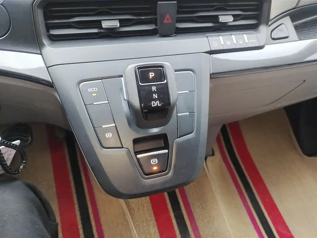FORD QUANSHUN