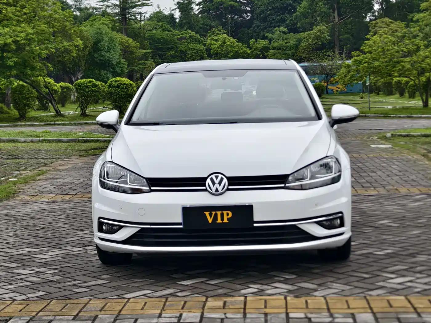 Volkswagen Golf 2018 230TSI Automatic Comfort фото 2