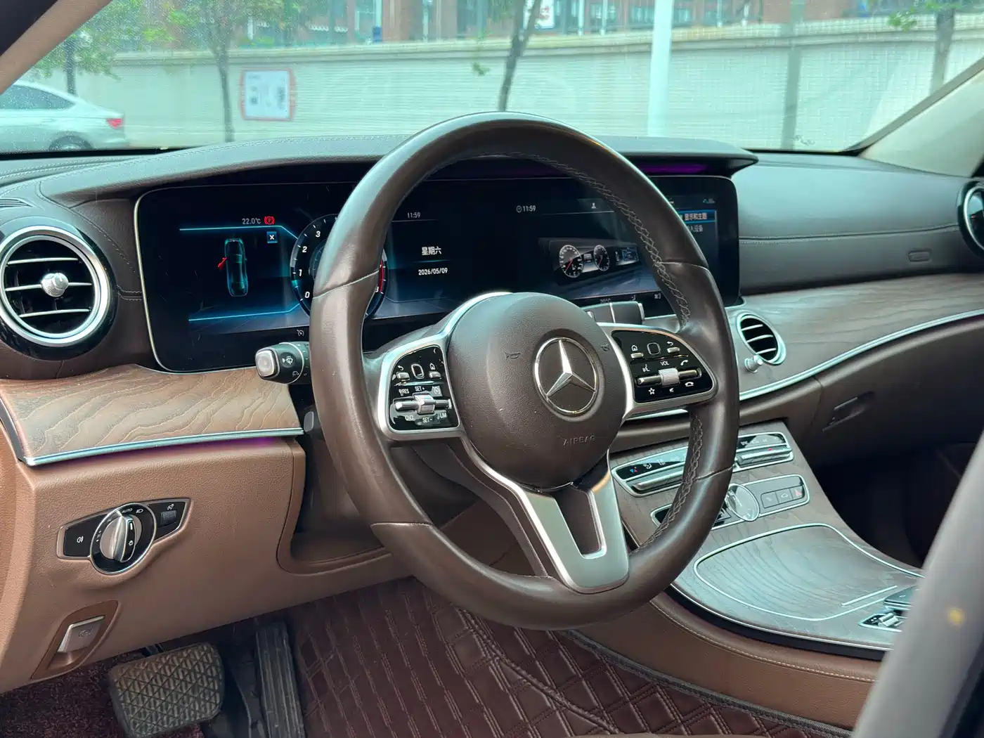 Mercedes-Benz E-Class 2019 Facelift E 300 L Luxury фото 12