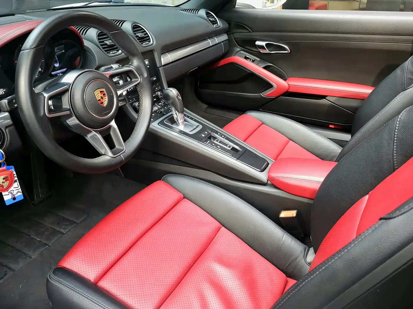 Porsche 718 2016 Boxster 2.0T фото 6