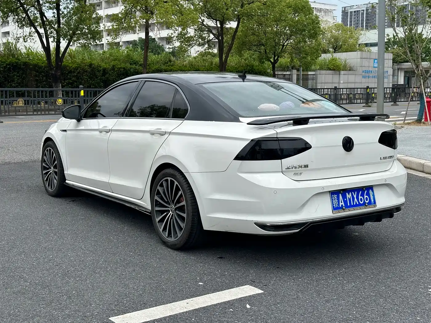 Volkswagen Lamando 2019 230TSI DSG Fashion Edition China VI фото 6