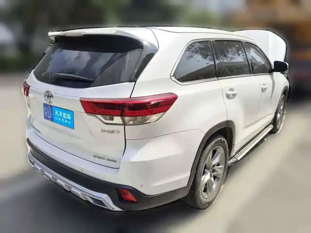 Toyota Highlander 2021 2.0T AWD Luxury 7-Seater — фото 2