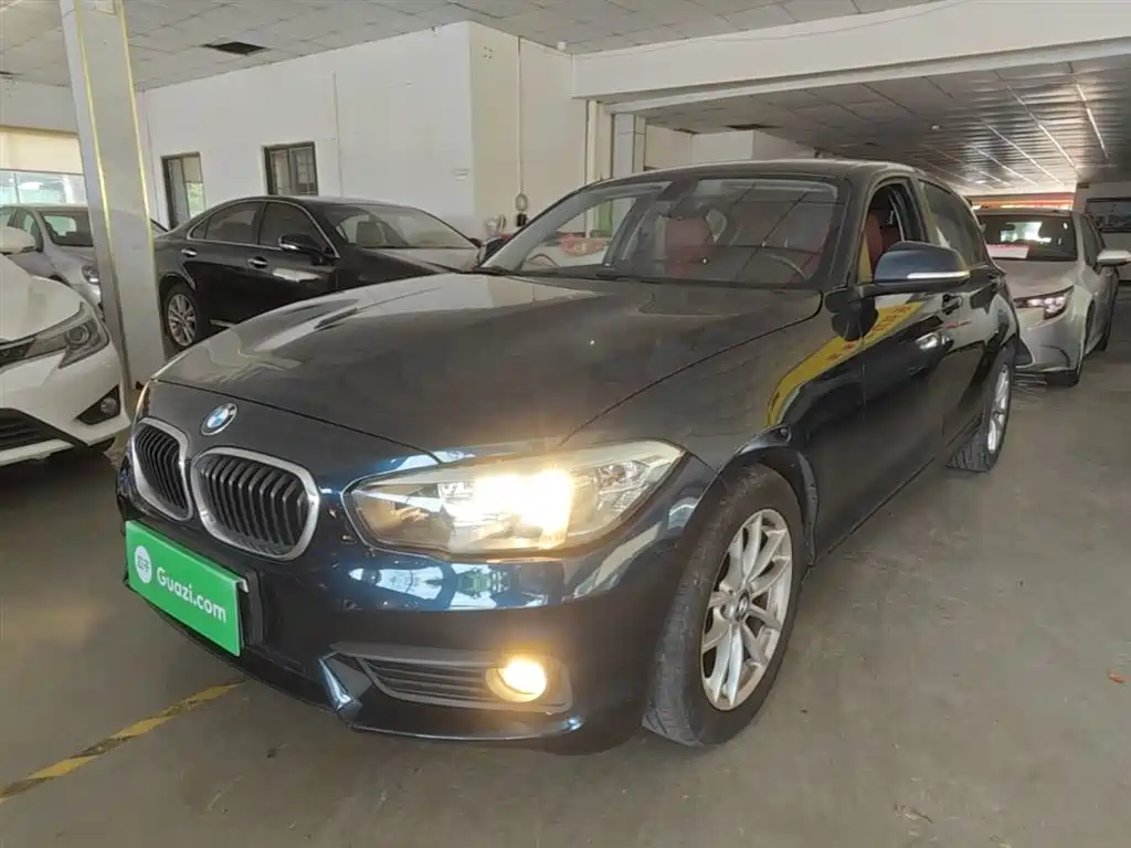 BMW 1 Series (Import) 2016 118i Leading фото 2