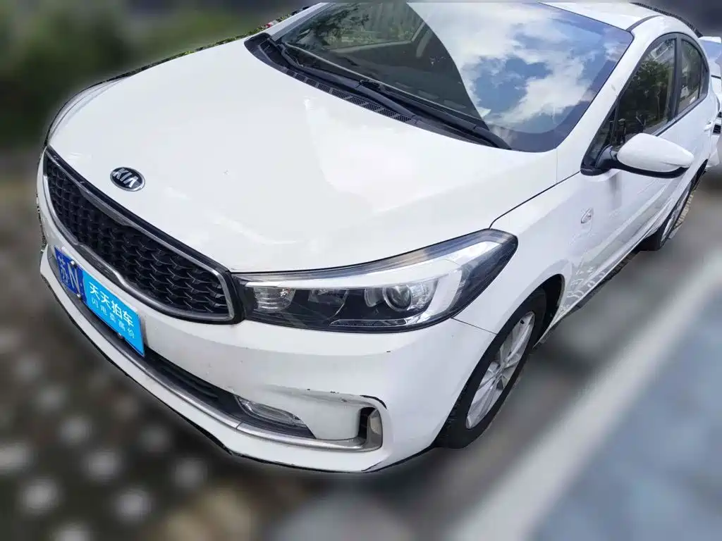 Photo 1 - Kia K3