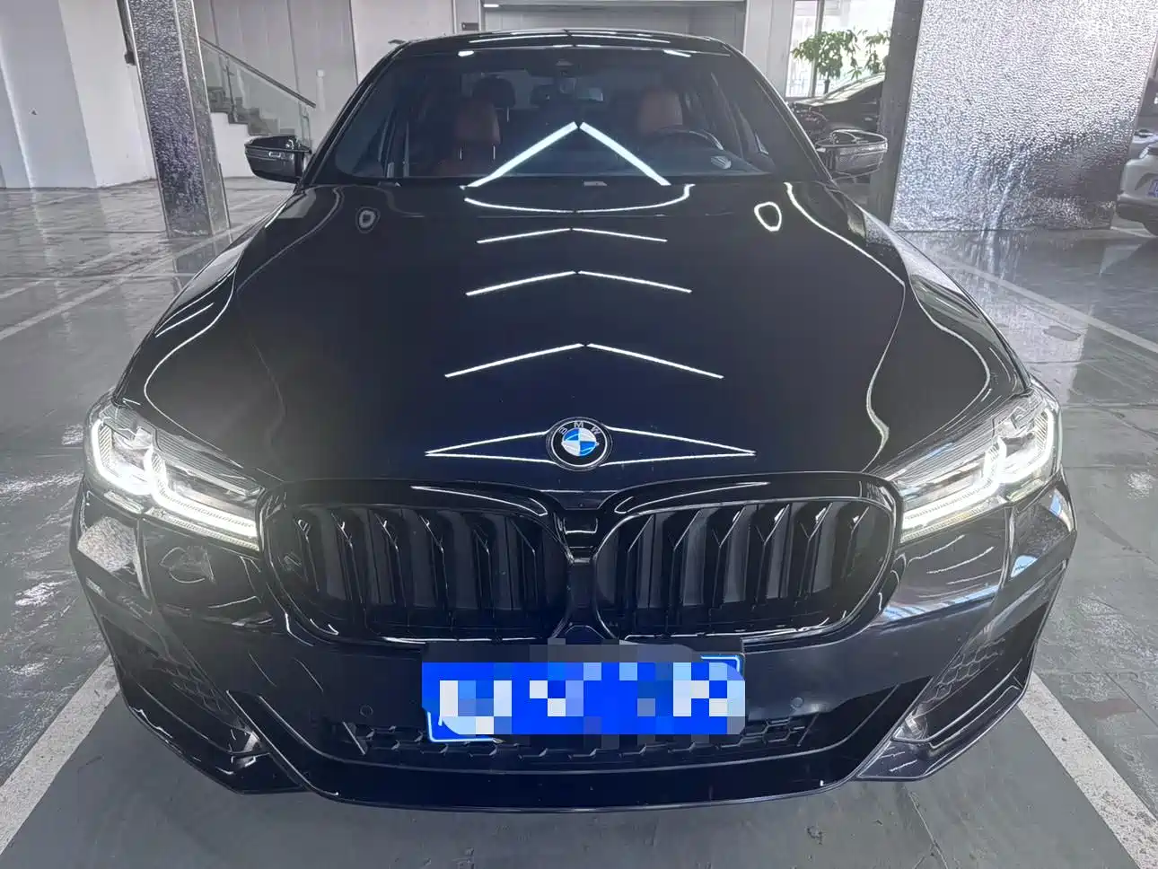 BMW 5 Series 2022 530Li Leading M Sport Package фото 2