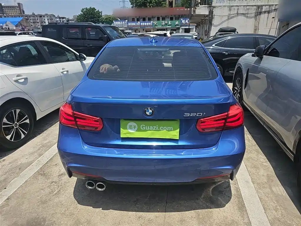 BMW 3 Series 2018 320i M Sport Package фото 6