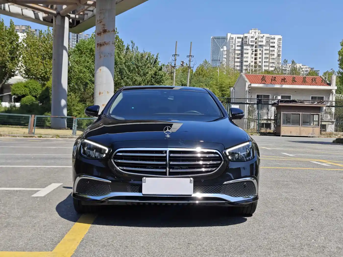 Mercedes-Benz E-Class 2022 Facelift E 300 L Fashion Style фото 2