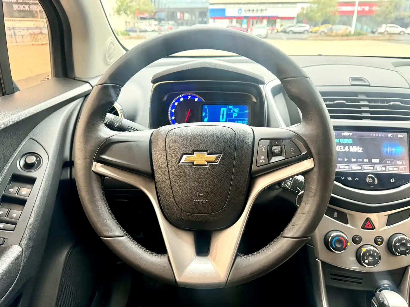 Chevrolet Trax 2016 1.4T Automatic 2WD Luxury фото 9
