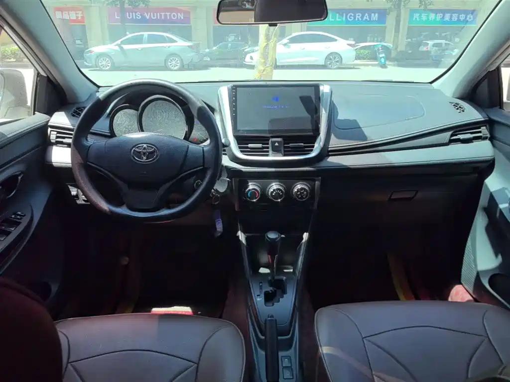 Toyota Vios 2017 1.5L CVT Pioneer фото 10