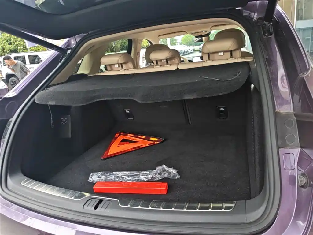 AITO Wenjie AITO M5 2025 Extended Range Ultra AWD фото 19