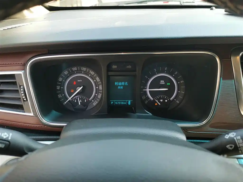 Buick GL8 2017 25S Luxury China V фото 12