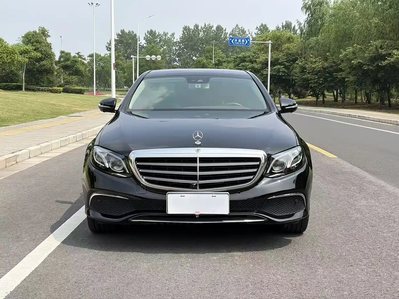 Mercedes-Benz E-Class 2018 Facelift E 300 L Fashion фото 3