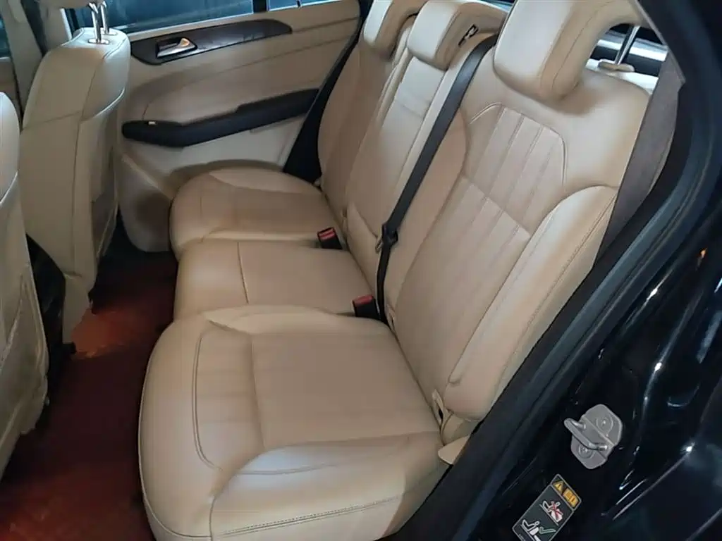Mercedes-Benz GLE 2015 GLE 400 4MATIC фото 17