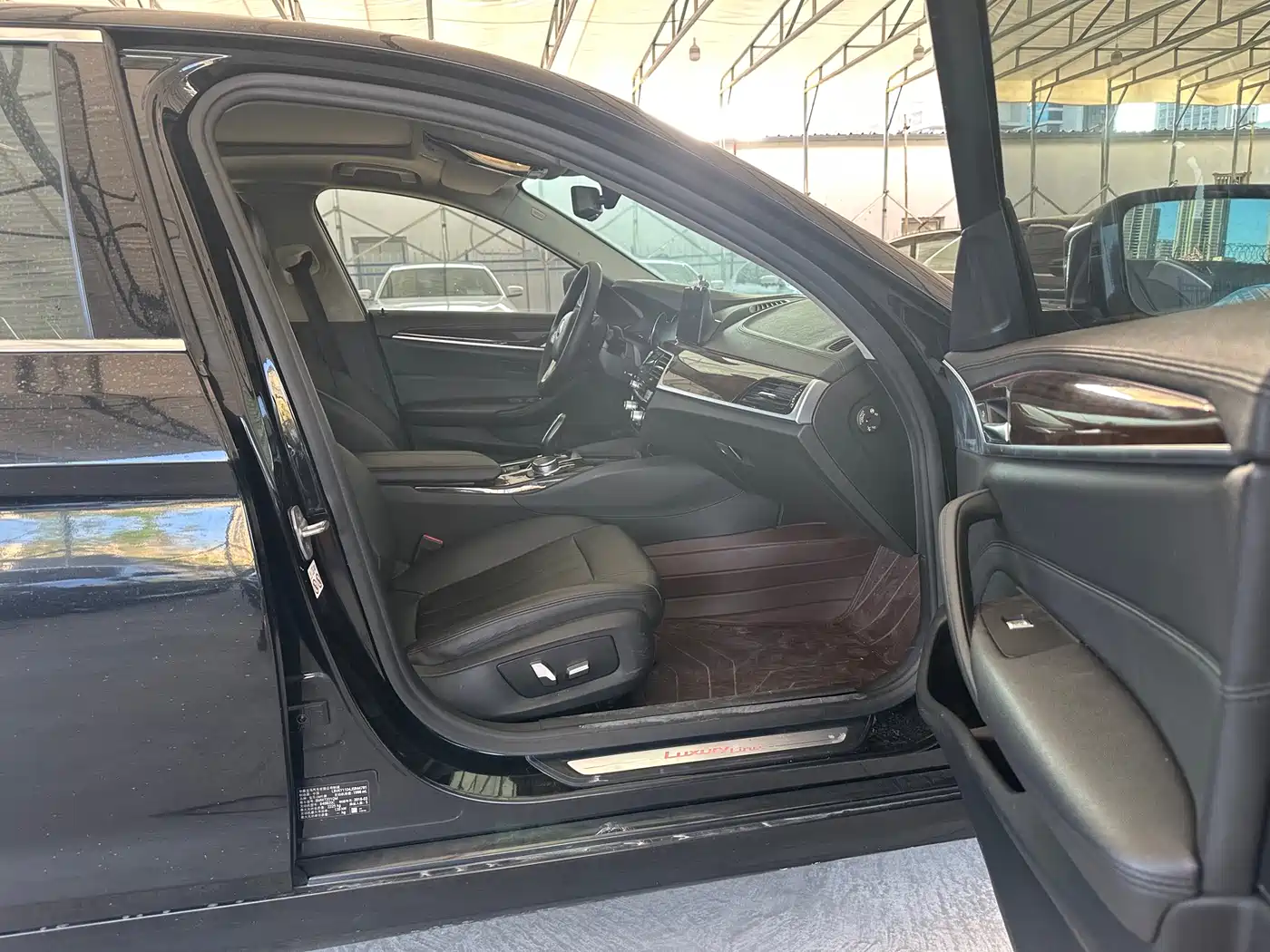 BMW 5 Series 2018 525Li Luxury Package фото 23