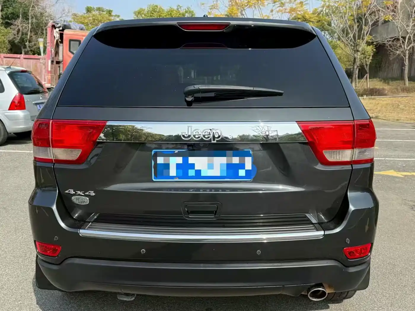 Jeep Grand Cherokee (Import) 2011 2011 3.6L Flagship Edition
