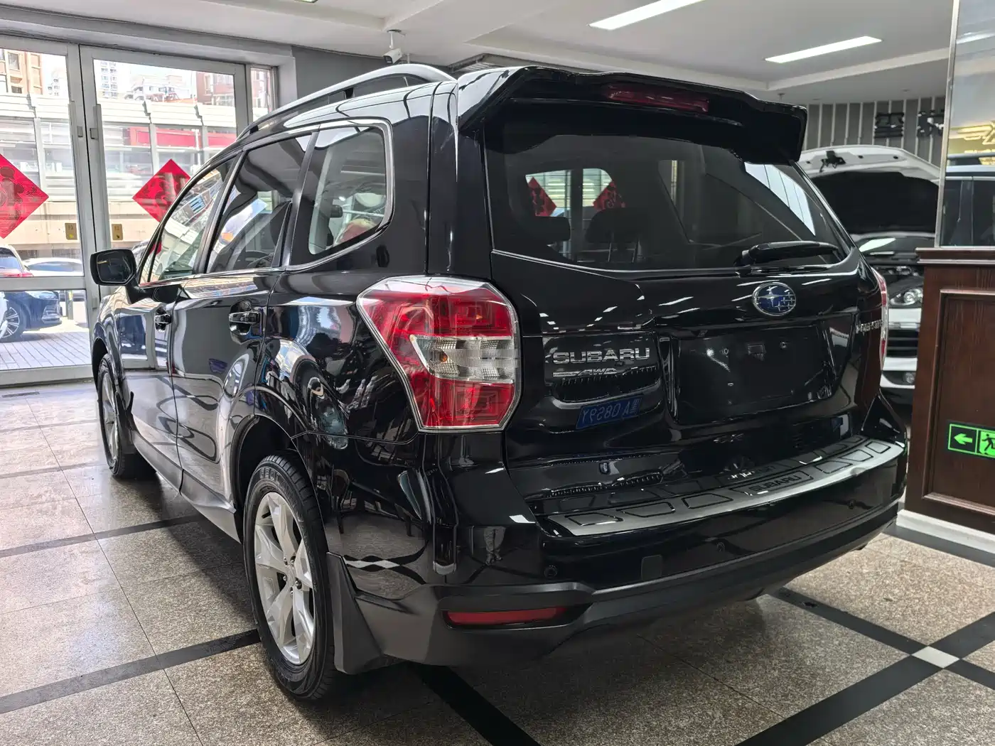 Subaru Forester 2014 2.5i Automatic Elite Edition фото 5
