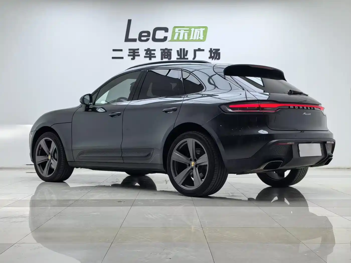 Porsche Macan 2023 Macan 2.0T фото 6