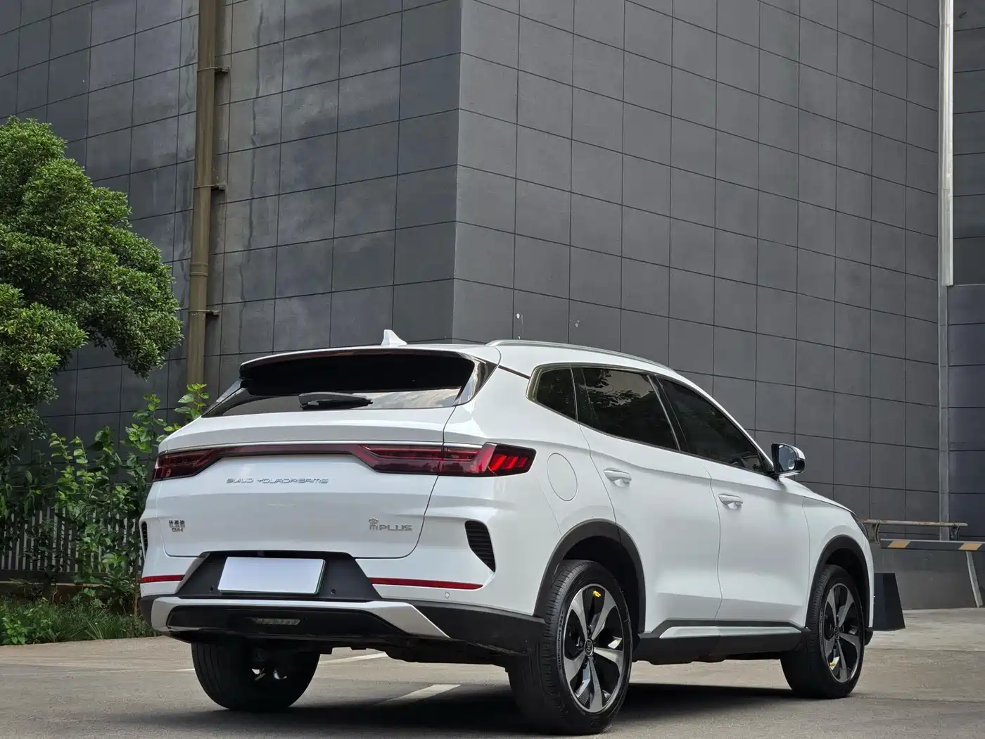 BYD Song PLUS PHEV 2021 DM-i 51KM Honor фото 9
