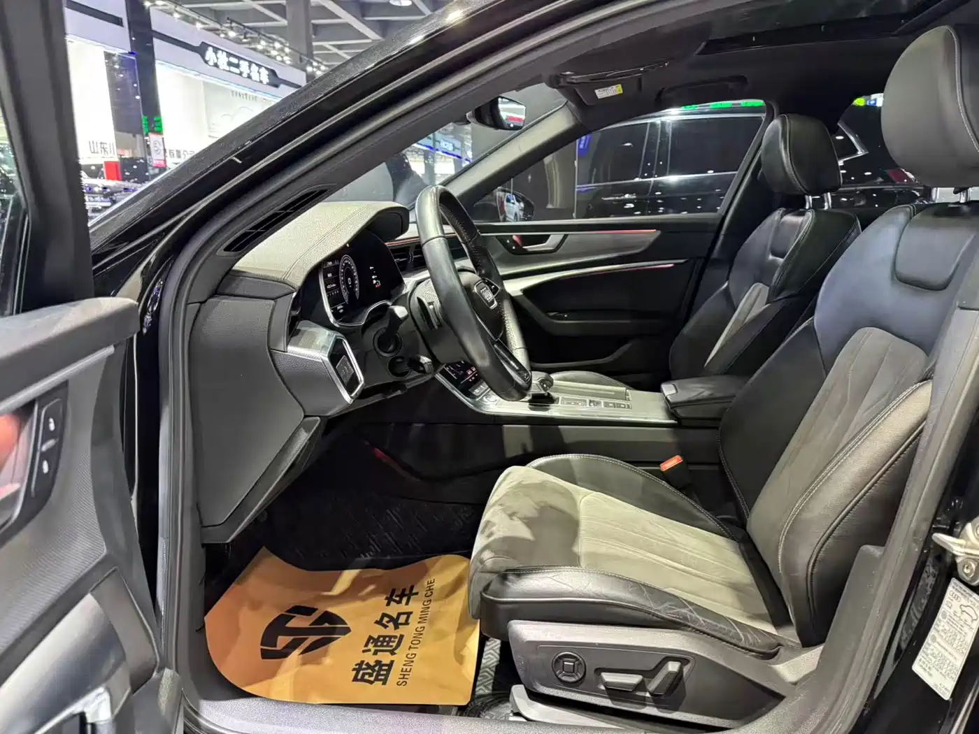 Audi A6L 2019 40 TFSI Luxury Dynamic фото 6