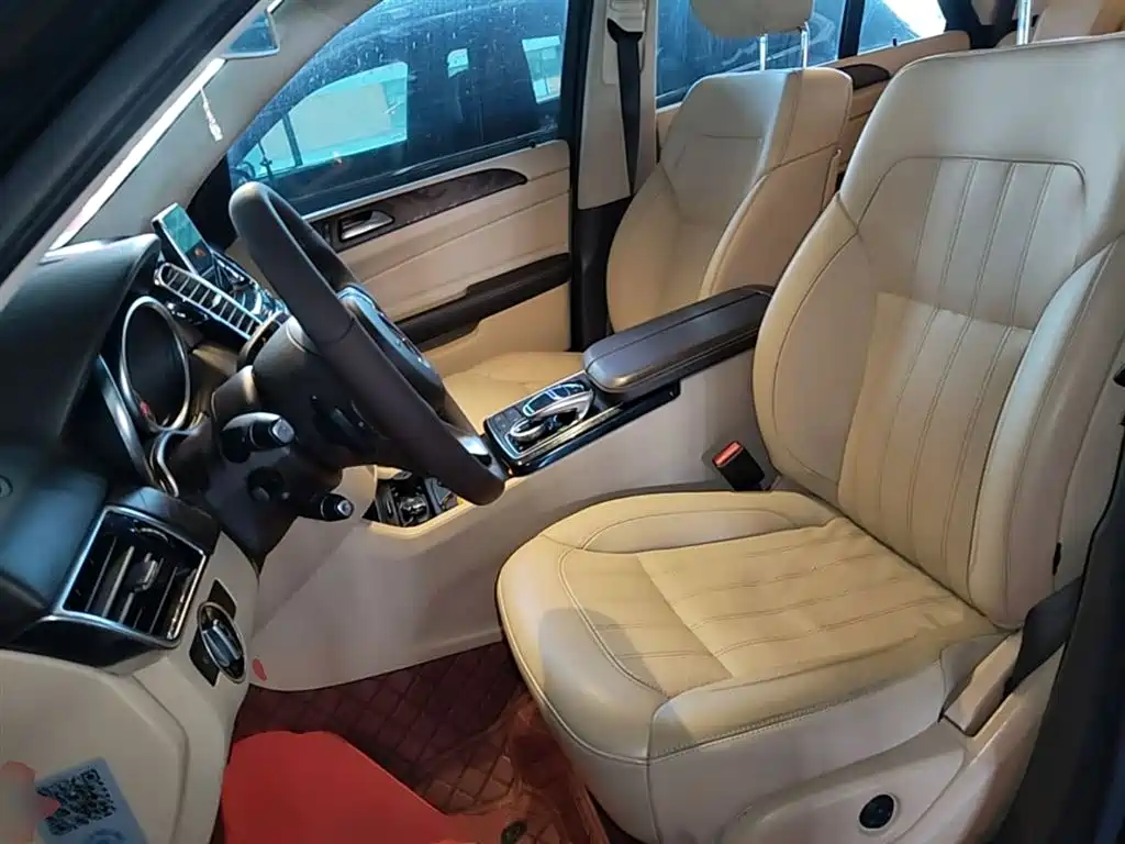 Mercedes-Benz GLE 2015 GLE 400 4MATIC фото 15