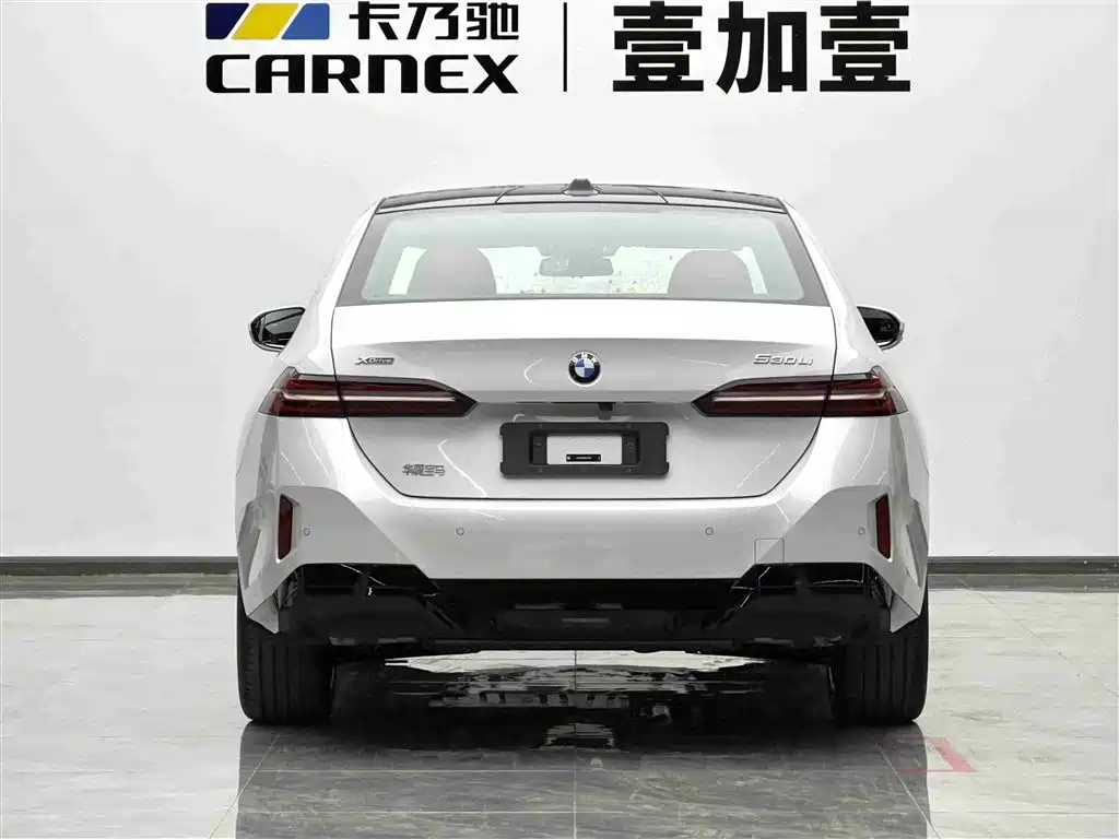 BMW 5 Series 2025 530Li xDrive M Sport Package фото 20