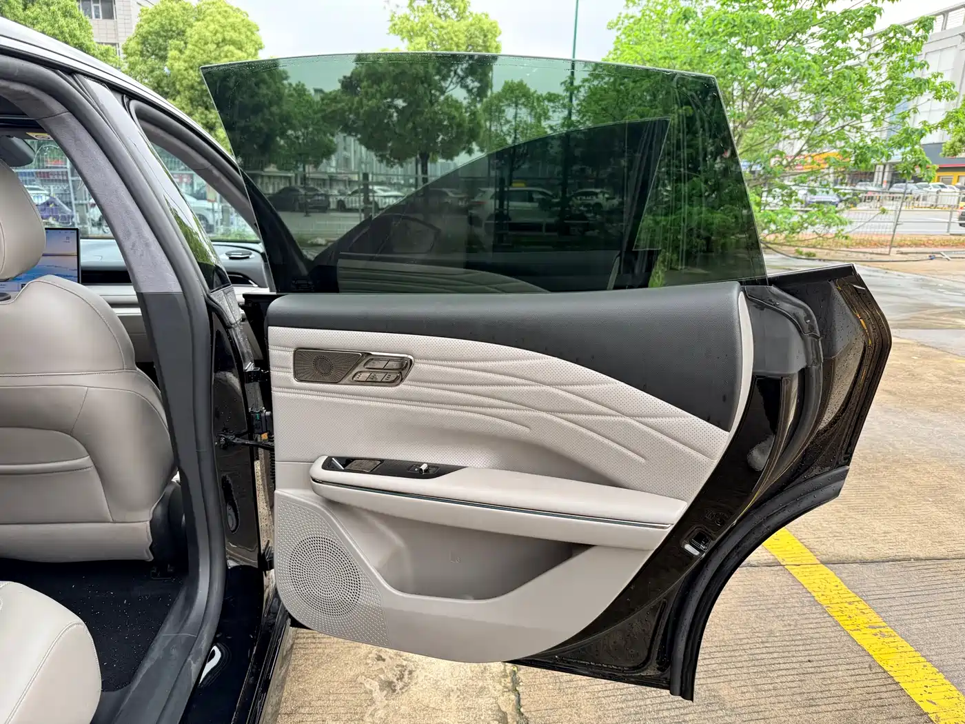 Geely Galaxy Galaxy Xingyao 8 2025 130km EM-P Starship Edition фото 15